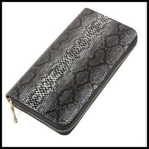 New black faux snake skin wallet